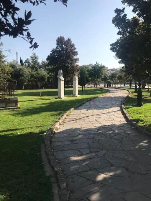 Pleasantstay City Appartement Selanik Dış mekan fotoğraf